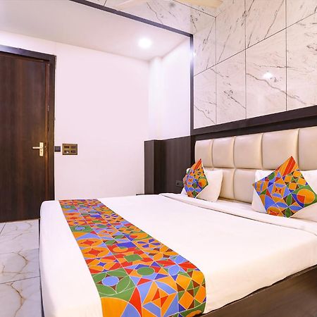 Fabhotel Grand Sparrow Tājganj Εξωτερικό φωτογραφία