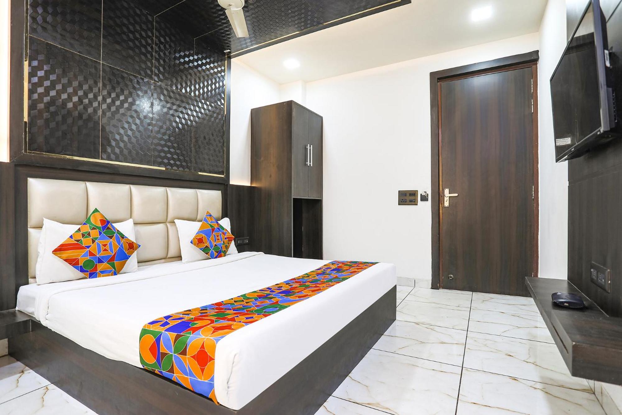 Fabhotel Grand Sparrow Tājganj Εξωτερικό φωτογραφία