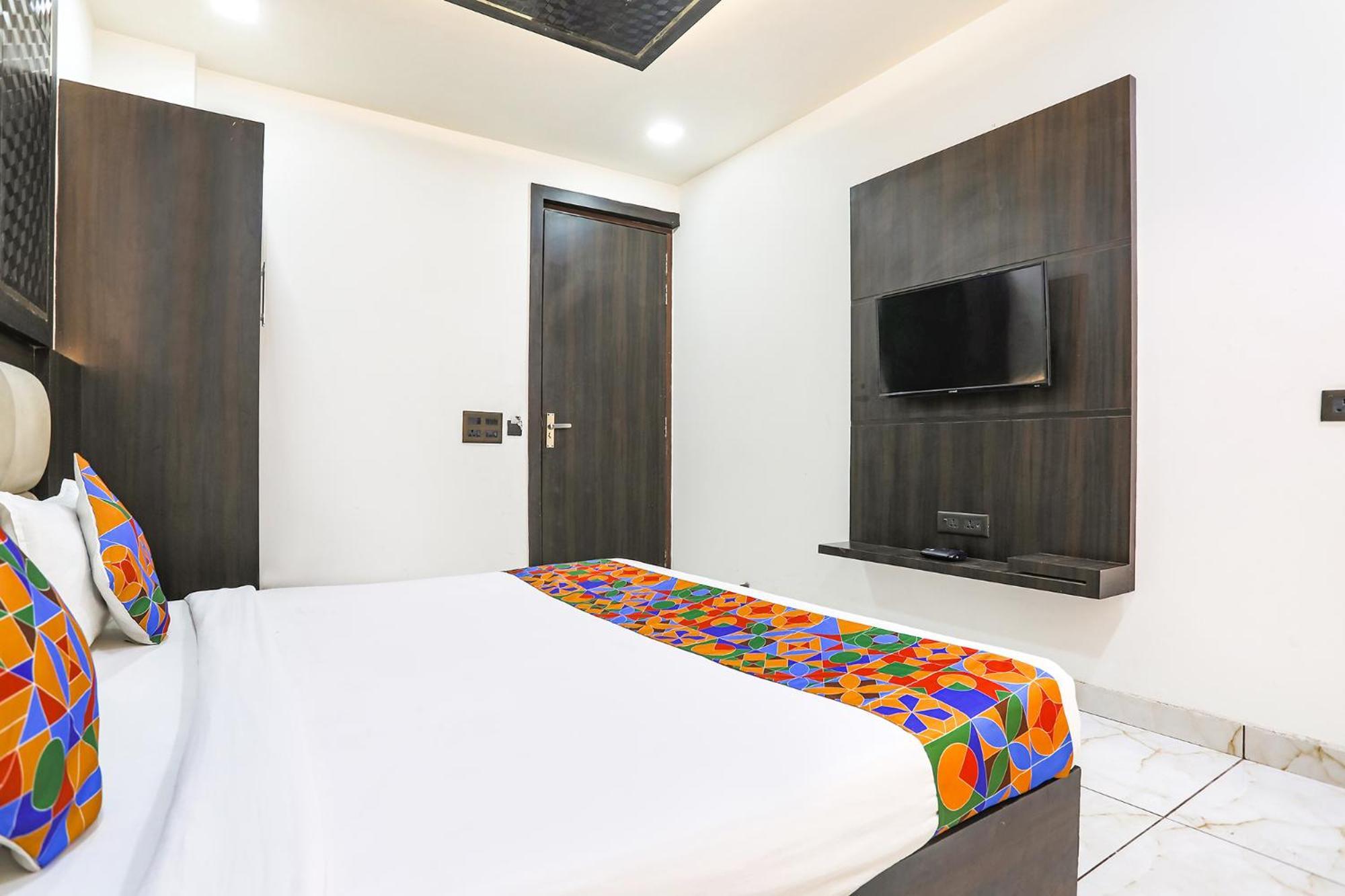 Fabhotel Grand Sparrow Tājganj Εξωτερικό φωτογραφία